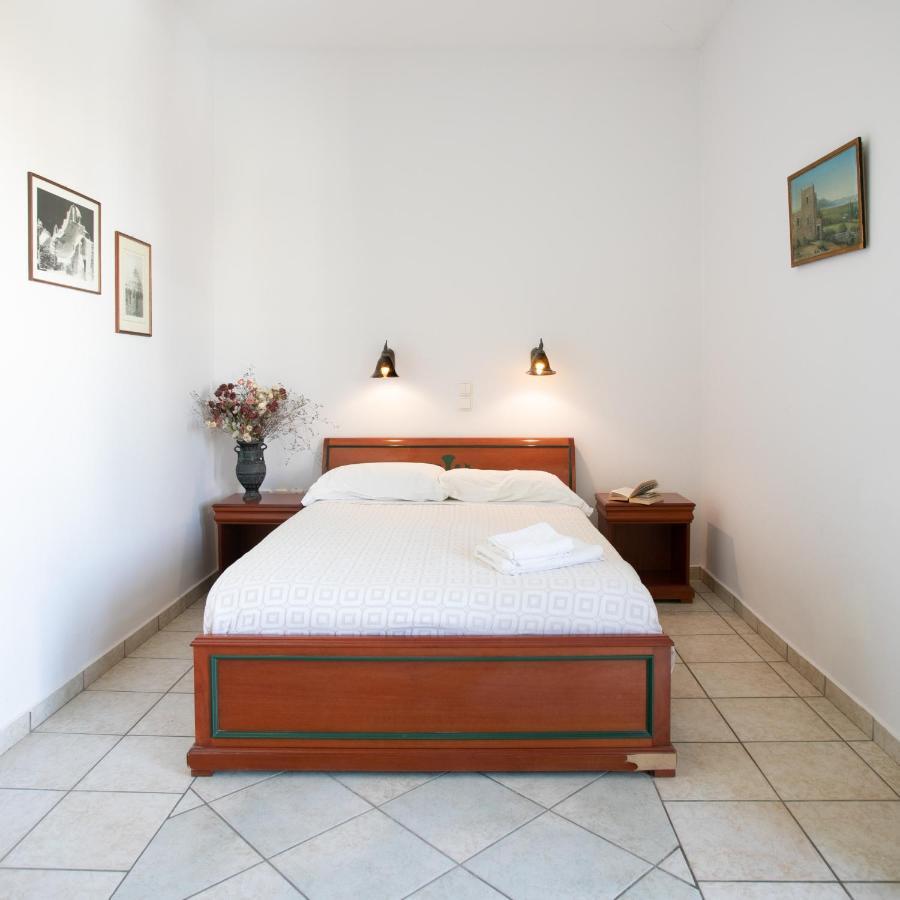 Naxos City Apollon Hotel מראה חיצוני תמונה