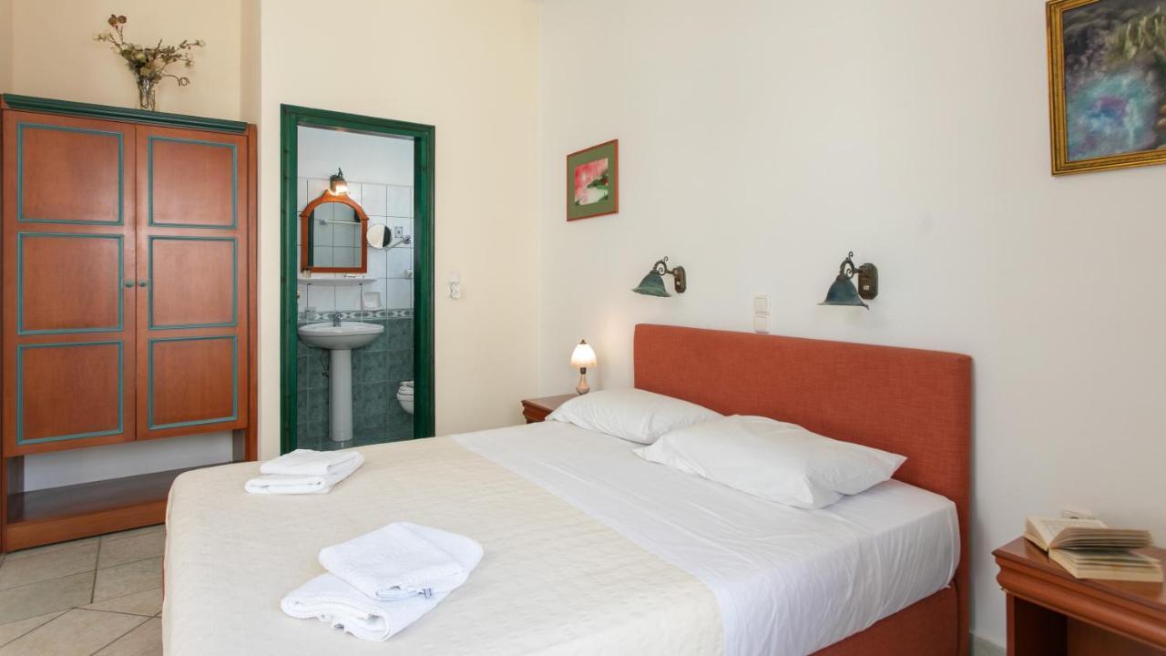Naxos City Apollon Hotel מראה חיצוני תמונה